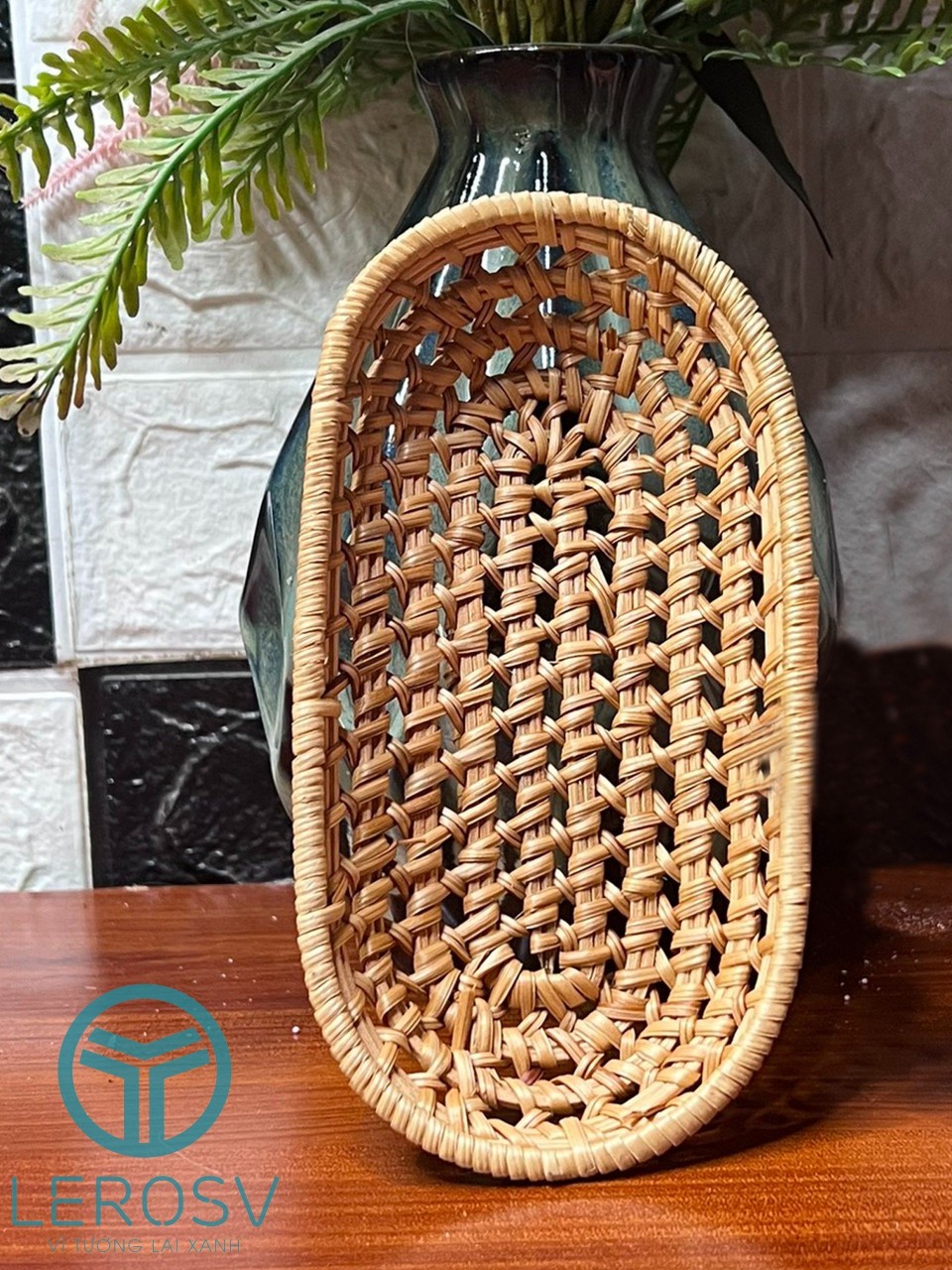 Đĩa mây bầu dục đựng quả